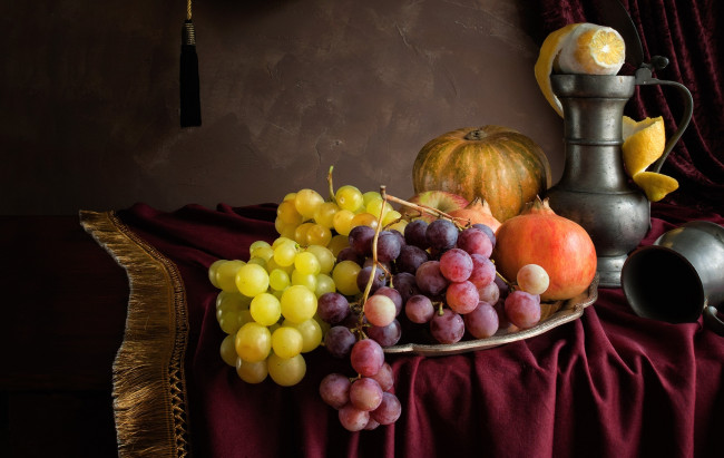 Обои картинки фото еда, натюрморт, тыква, фрукты, кувшин, виноград, гранат, лимон