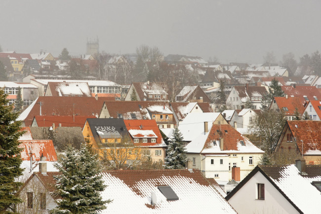 Обои картинки фото renningen германия, города, - здания,  дома, снег, зима, дома, renningen, германия