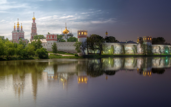 Обои картинки фото города, москва , россия, москва, город, вечер, день, новодевичий, богородице-смоленский, монастырь