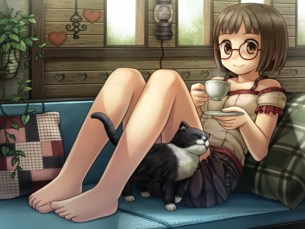 Обои картинки фото аниме, -animals, очки, девочка, окна, фонарь, сердечки, чашка, кошка, растение, подушки, комната, диван