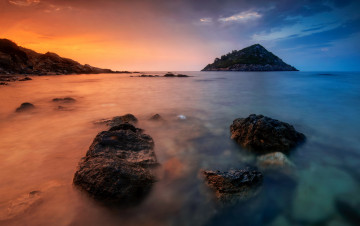 Картинка природа побережье закат остров камни море