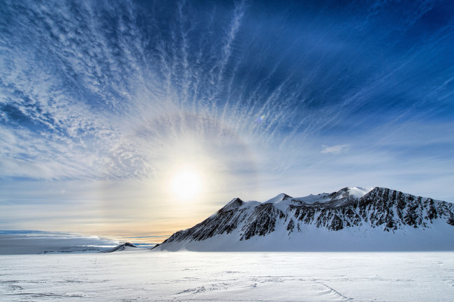 Обои картинки фото природа, зима, солнце, горы, облака, снег, небо, антарктика