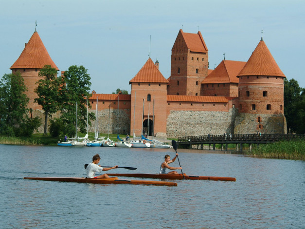 Обои картинки фото trakai, lithuania, города, дворцы, замки, крепости