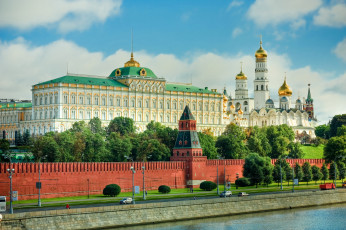 Картинка города москва+ россия кремль набережная москва река