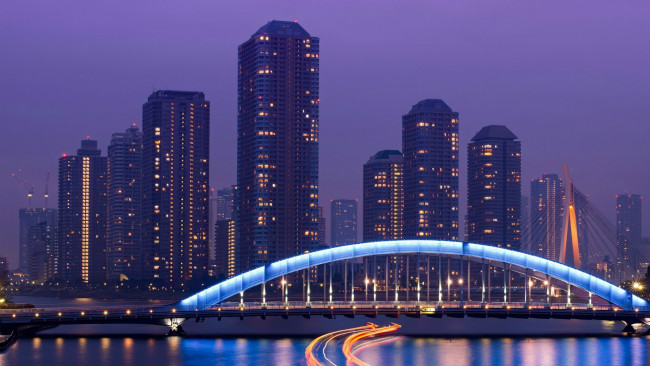 Обои картинки фото города, токио , Япония, река, мост, ночь, дома