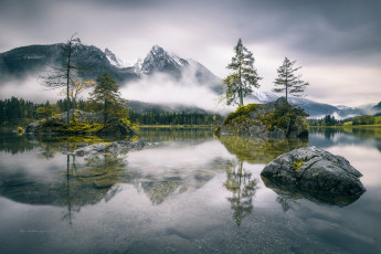 Картинка природа реки озера горы германия бавария скалы туман озеро