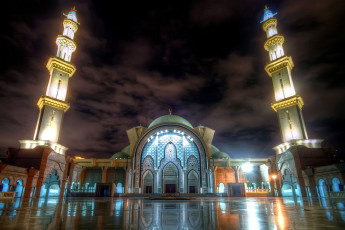 Картинка мечеть масджид города куала лумпур малайзия подсветка вечер минареты