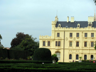 Картинка lednice+castle города замок+леднице+ чехия lednice castle