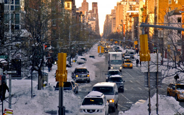 обоя нью-йорк, города, нью-йорк , сша, здания, небоскребы, снег, машины