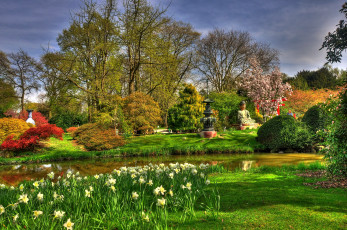 Картинка германия гамбург японский сад природа парк водоем скульптуры растения