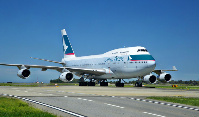 Обои картинки фото boeing, 747, авиация, пассажирские, самолёты, полоса, взлет, лайнер
