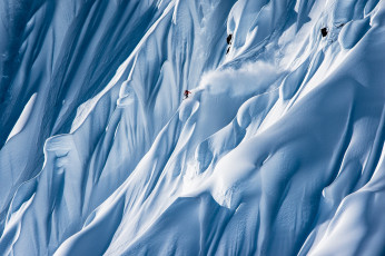 Картинка спорт экстрим горы спуск лыжник снег зима
