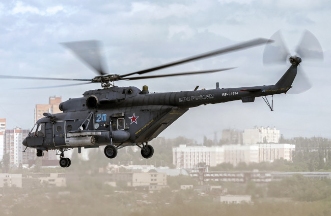 Обои картинки фото авиация, вертолёты, ввс, россии, mi-8, ми-8амтш, вертолёт, летит, ми-8