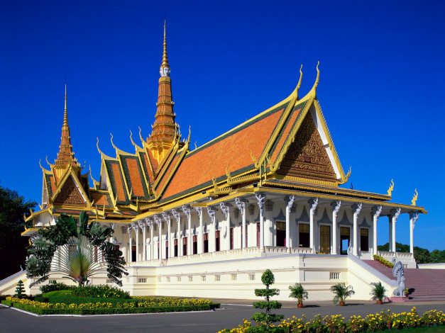 Обои картинки фото royal, palace, phnom, penh, cambodia, города, дворцы, замки, крепости