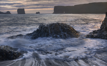 Картинка природа побережье камни скалы волны