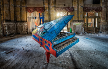 Картинка музыка -музыкальные+инструменты граффити комната рояль пианино