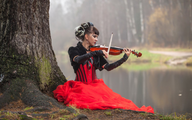 Обои картинки фото музыка, - другое, водоем, девушка, скрипка