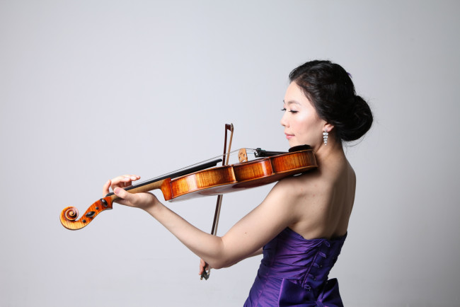 Обои картинки фото музыка, - другое, скрипка, женщина