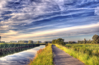 Картинка бельгия фландрия природа пейзажи облака река поле трава лес дорога