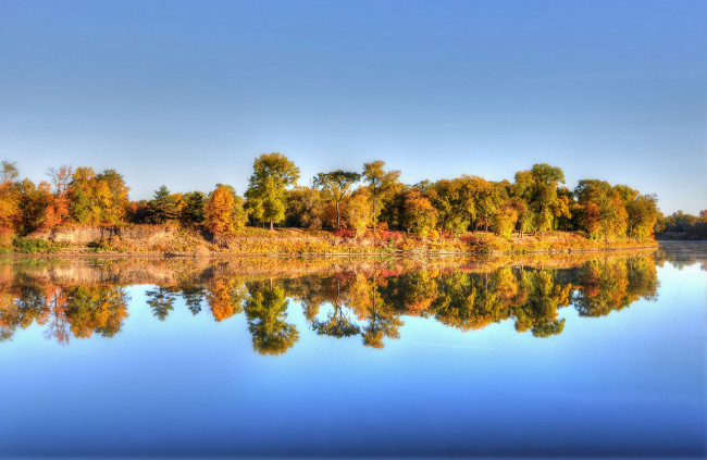 Обои картинки фото природа, реки, озера, деревья, река, осень, отражение