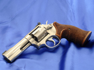 Картинка sw 617 оружие револьверы