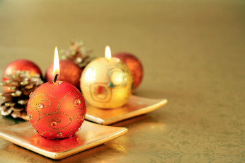 Картинка праздничные новогодние+свечи свечи пламя шишки