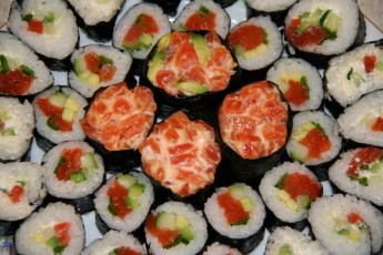 Картинка еда рыба морепродукты суши роллы рис