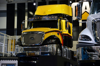 Картинка cat+trucks автомобили грузовики cat caterpillar inc тяжелые рузовики спецтехника сша