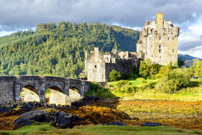 Обои картинки фото города, замок эйлен-донан , шотландия, мост, каменный, замок