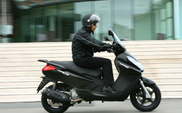 Картинка мотоциклы piaggio x7 300 motorcycle