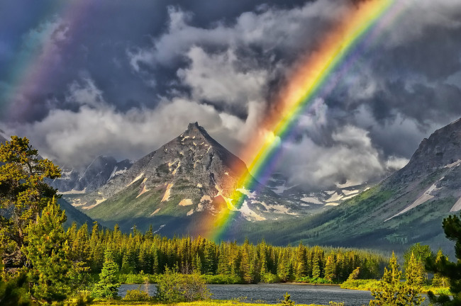 Обои картинки фото painted, teepee, peak, природа, радуга, пейзаж, горы, озеро