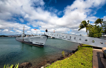 Картинка корабли подводные+лодки сходни гавайи гавань причал субмарина
