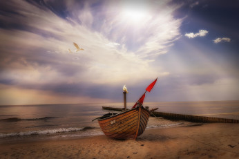 Картинка корабли лодки +шлюпки пляж берег волны лодка море