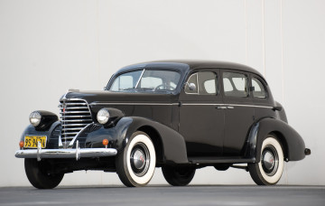 Картинка oldsmobile+series+f-4+door+touring+sedan+1938 автомобили oldsmobile touring door 1938 f-4 series sedan