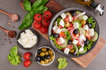 Картинка еда салаты +закуски помидоры огурец маслины оливки салат сыр