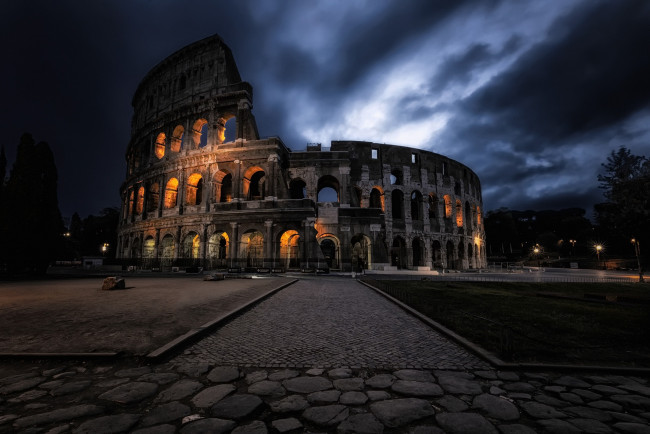 Обои картинки фото города, рим,  ватикан , италия, город, dark, coliseum, ночь