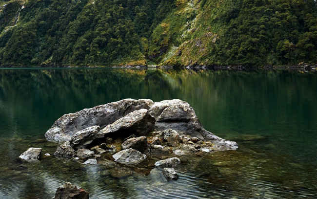 Обои картинки фото природа, реки, озера, камни, горы, река