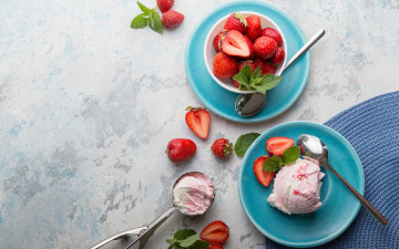 Картинка еда мороженое +десерты ягоды клубника десерт