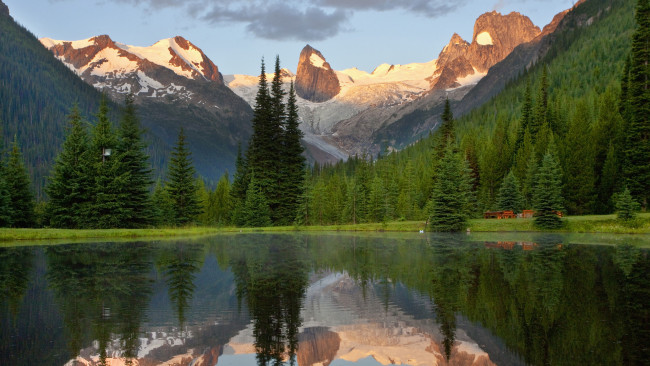 Обои картинки фото bugaboo, provincial, park, canada, природа, реки, озера, лес, деревья, озеро, канада, горы