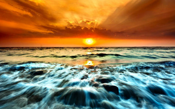 Картинка природа восходы закаты океан волны закат тучи