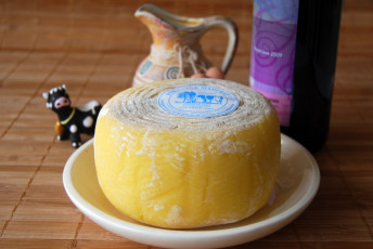 Картинка formatge+madurat+mas+lladr& 233 еда сырные+изделия сыр
