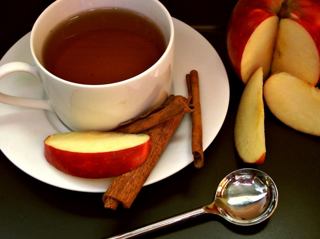 Обои картинки фото еда, напитки,  Чай, чай, корица, яблоки