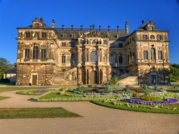 Обои картинки фото города, дрезден , германия, дрезден, дворец, в, большом, саду