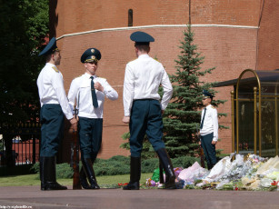 Картинка москва смена караула могилы неизвестного солдата разное люди