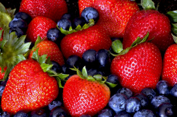 Картинка еда фрукты ягоды голубика клубника