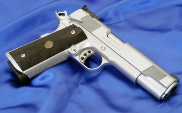 Картинка оружие пистолеты кольт м1911 пистолет ствол