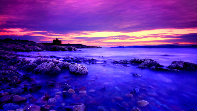 Обои картинки фото dusk, colors, природа, побережье, камни, берег, море, небо, фиолетовое, тучи