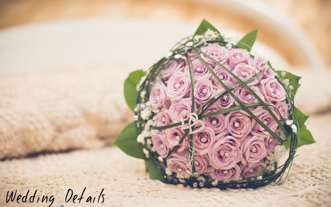 Обои картинки фото цветы, розы, бутоны, украшения, свадебный, букет, сердечки