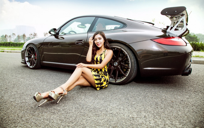 Обои картинки фото автомобили, авто с девушками, девушка, азиатка, автомобиль