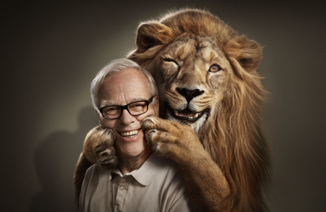 Обои картинки фото юмор и приколы, улыбка, мужчина, лев
